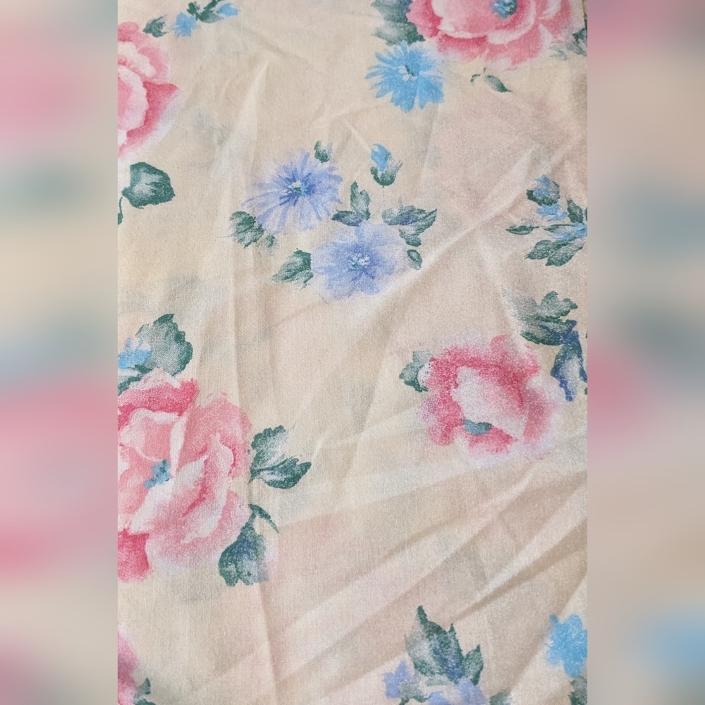 New Floral Print Fabric with Pink and Blue Flowers, Material, 3yds, S1-I